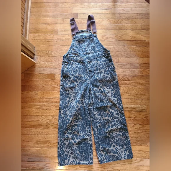 Cider Leopard Overalls - Picture 6 of 7